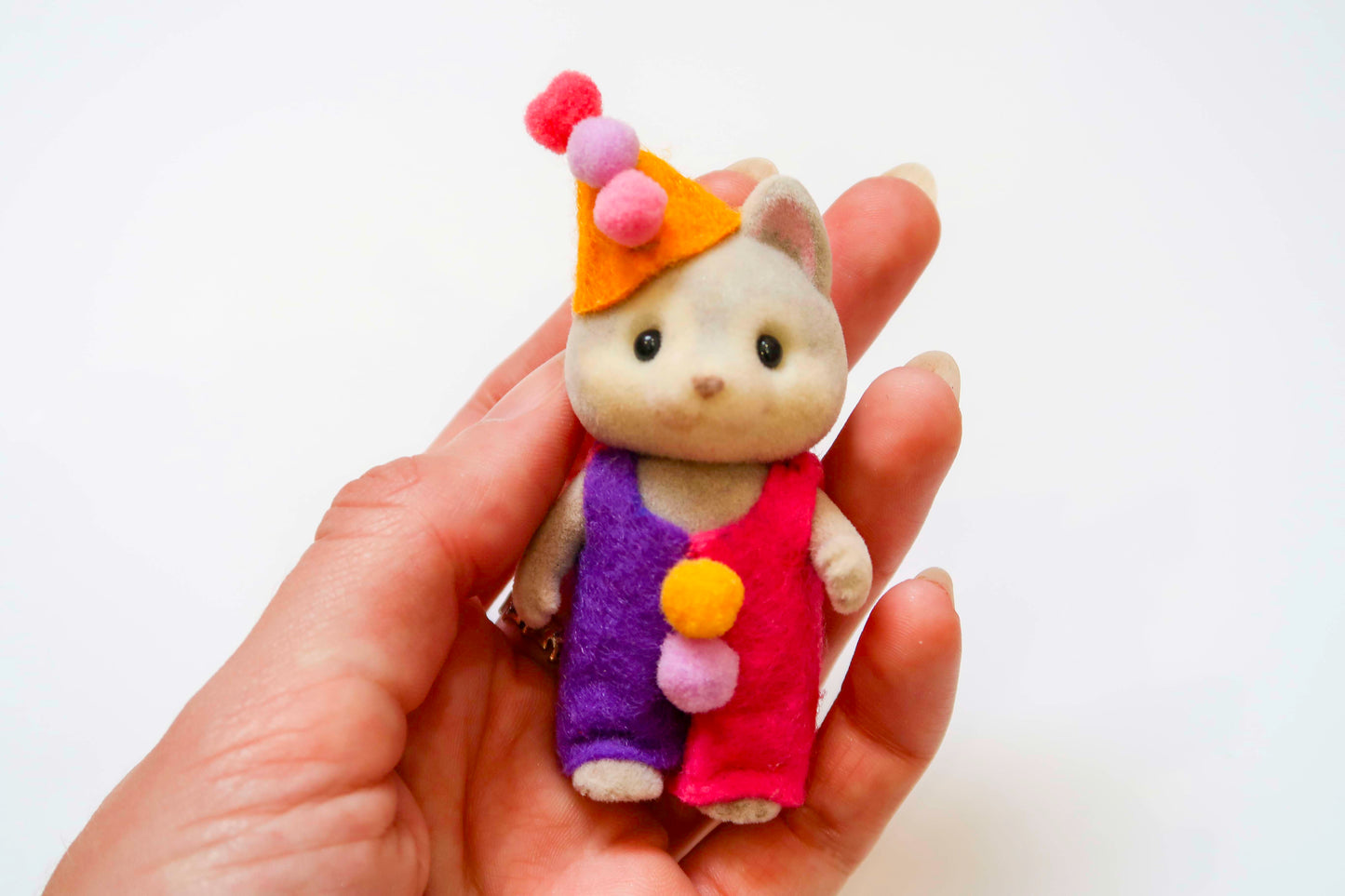 Clown Husky Dog Child - Sylvanian Families Keyring