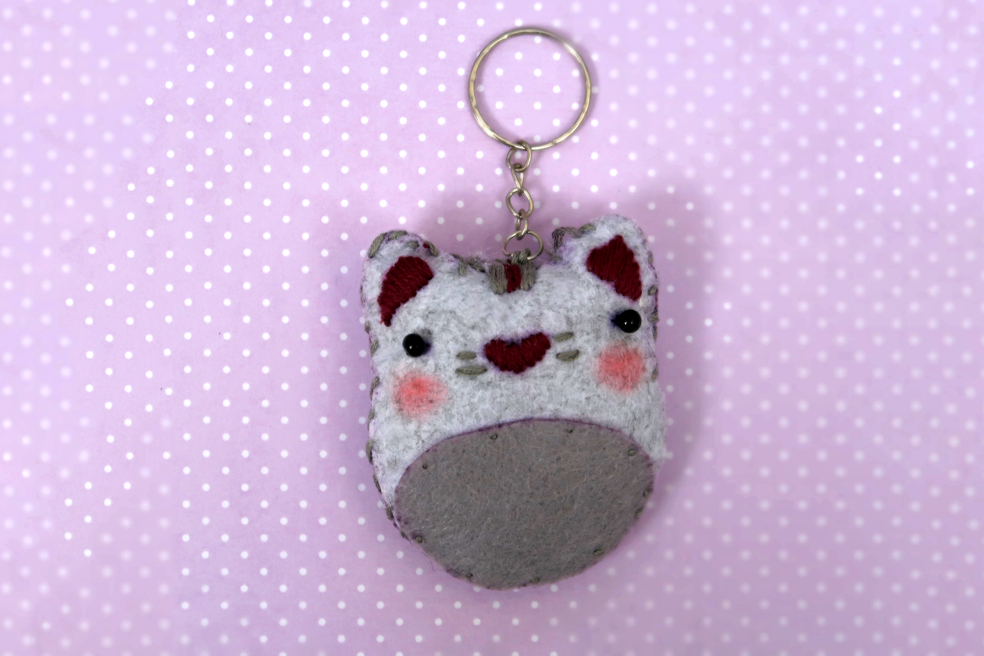 Light Grey Cat - Handmade Felt Keyring